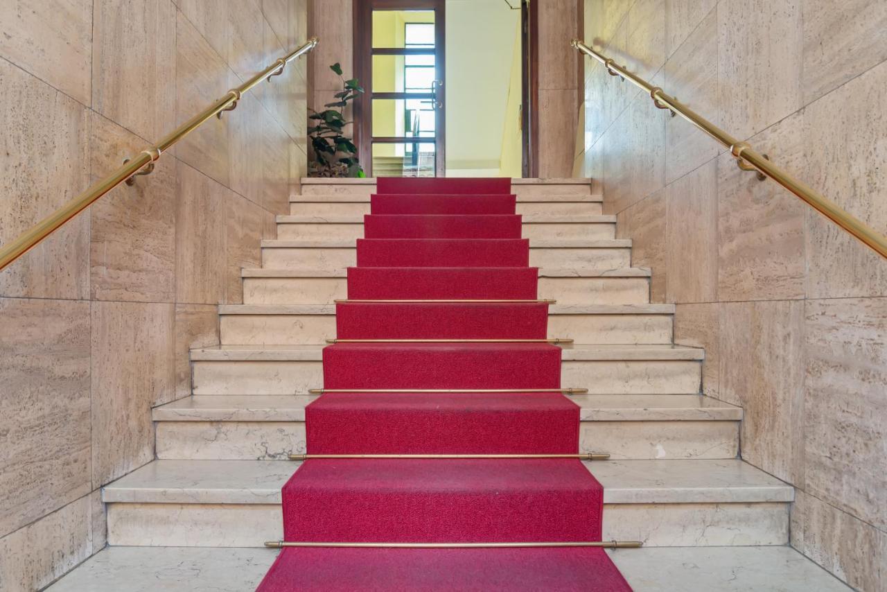 Apartment Stazione Cozy And Functional Flat Milan